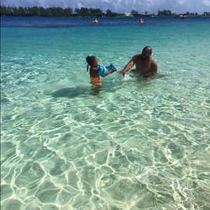 Meet your Posher, Eric